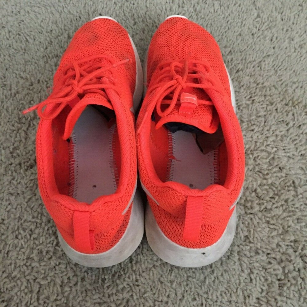 SOLD NIKE MEN 9 ROSHE CRIMSON NEON SNEAKERS RUNNING - Picture 5 of 7